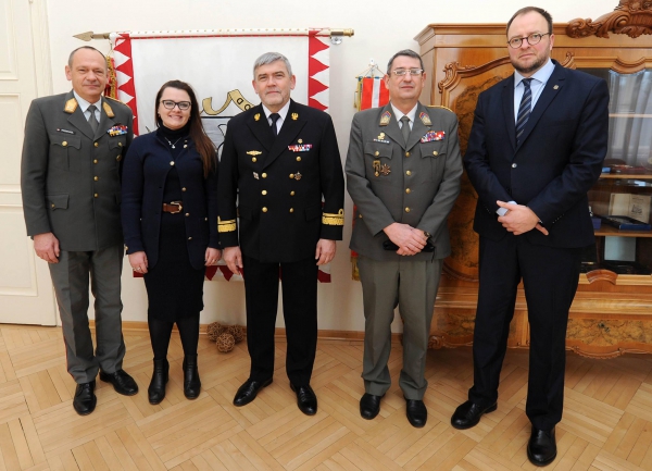Signing the Agreement with the Military Academy of Austria