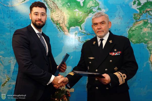 Porozumienie o współpracy pomiędzy Klubem Arka Gdynia a Akademią Marynarki Wojennej